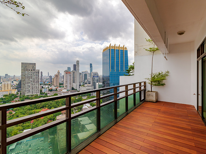 Apartments for Sale in Bangalore: How to Choose Between Old Madras Road and KR Puram